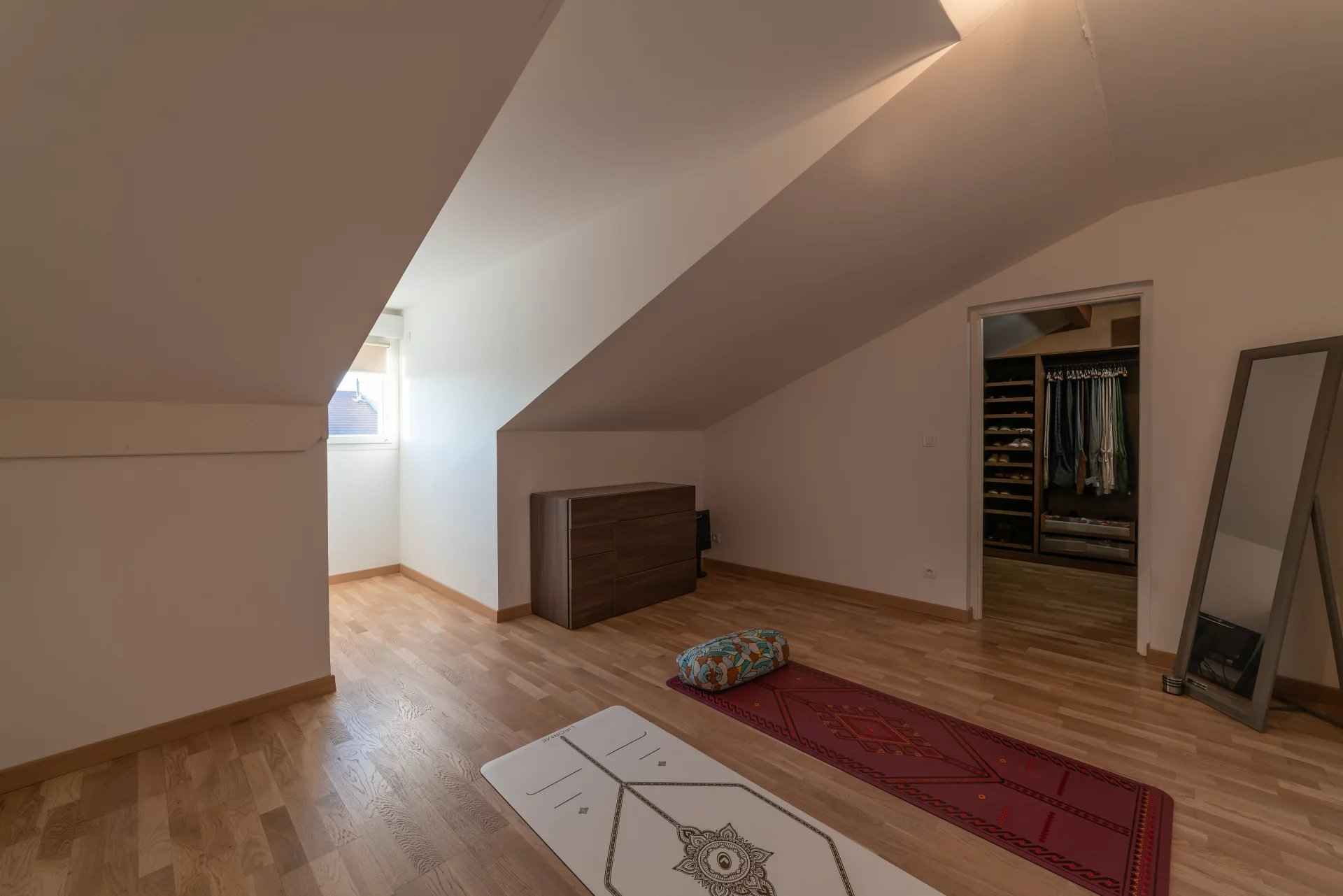 D12ee9393fc7879a4aaba895c315bfed bd5761fa32 1920 original - Attribut alt par défaut.