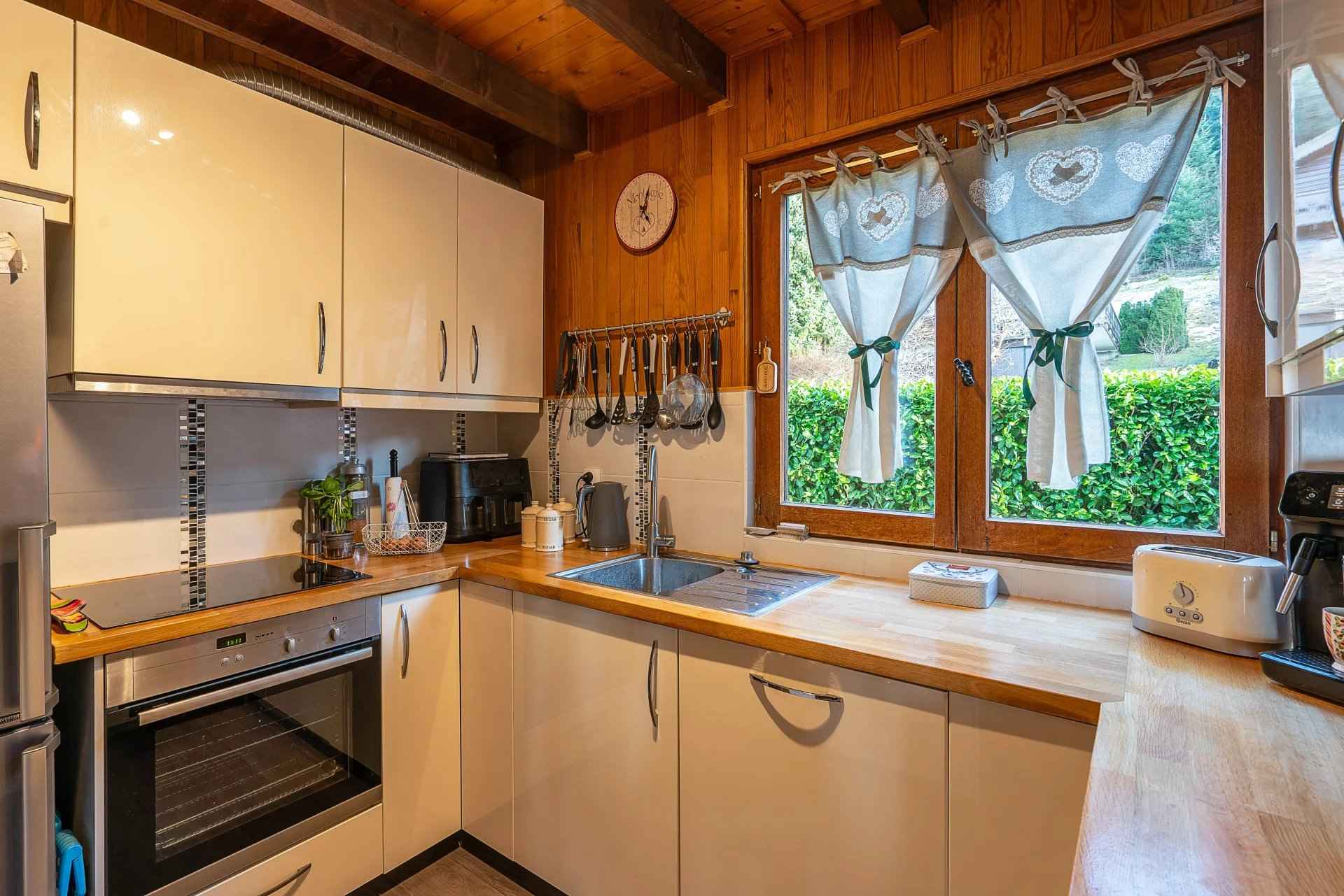 Ef025aad4442a37a7b886ac8149c9c93 b82ee0f554 1920 original - Attribut alt par défaut.