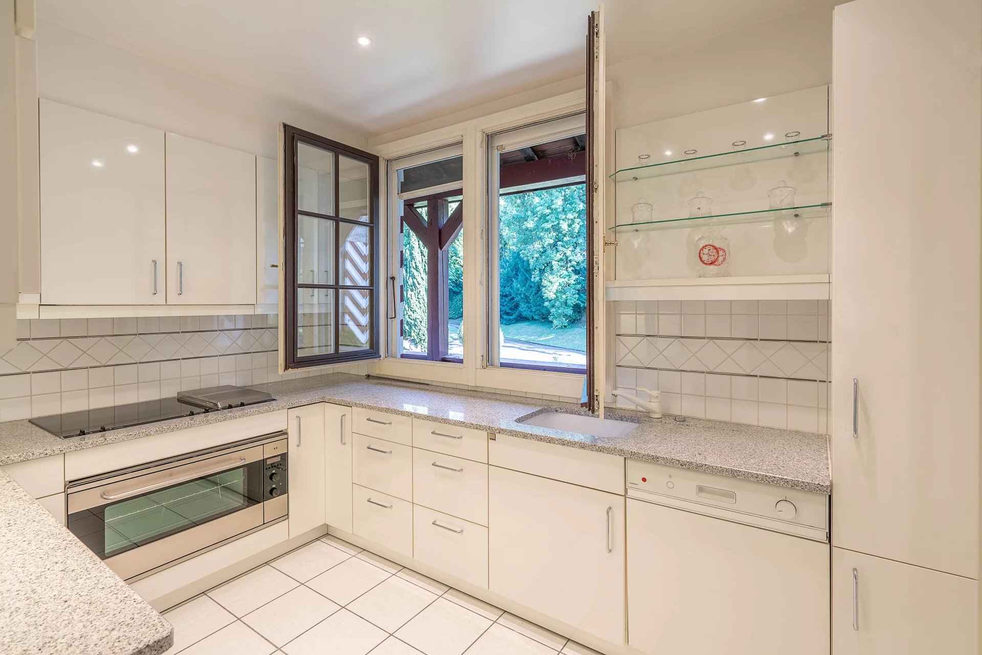 Ad1ed785d9514a3c665a67d657b7577d f1ef6bdcd8 1920 original - Attribut alt par défaut.