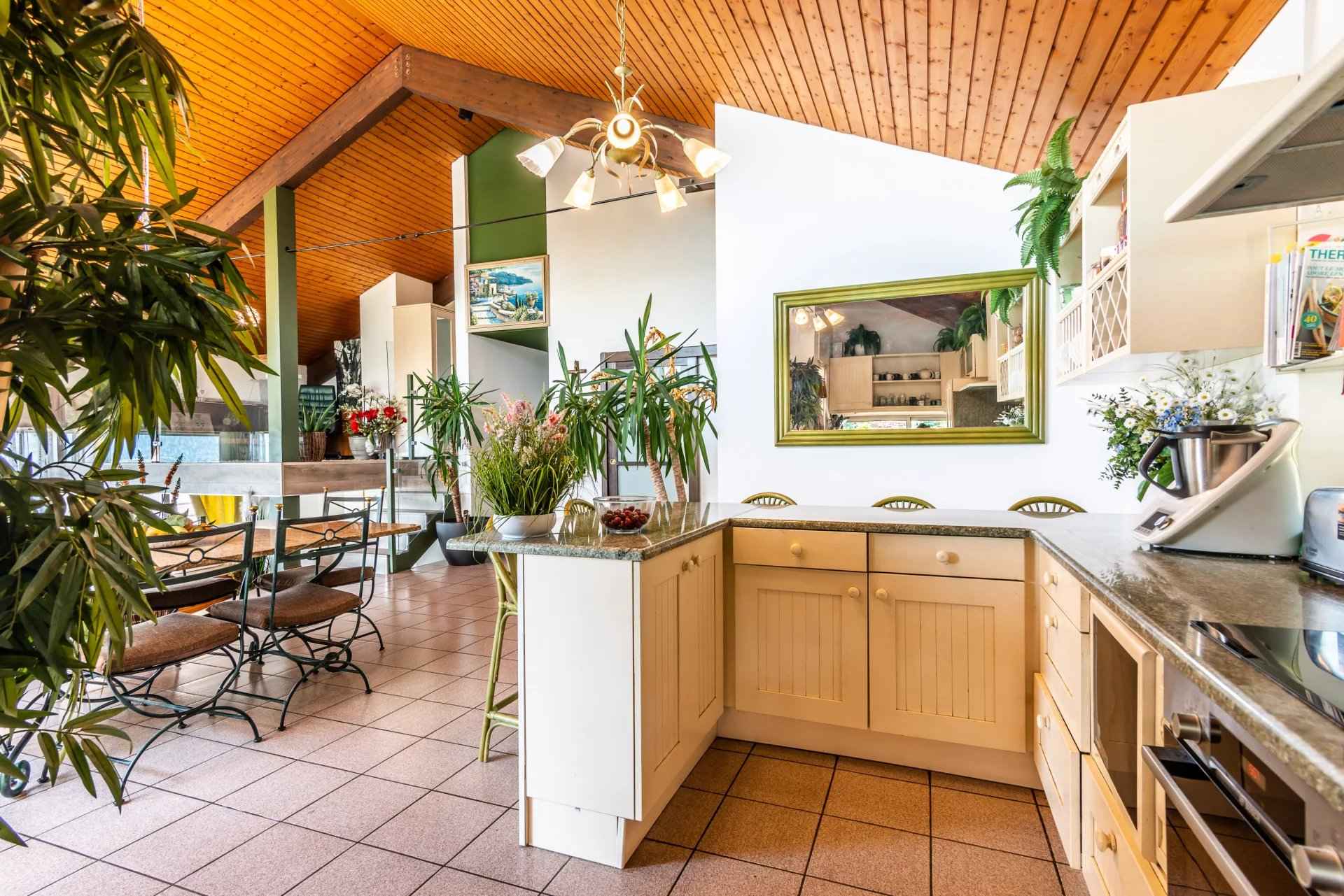 F279a99c3d22788c67db88ff68e94000 36d8910531 1920 original - Translation missing: en.helpers.application.image_tag.default_alt