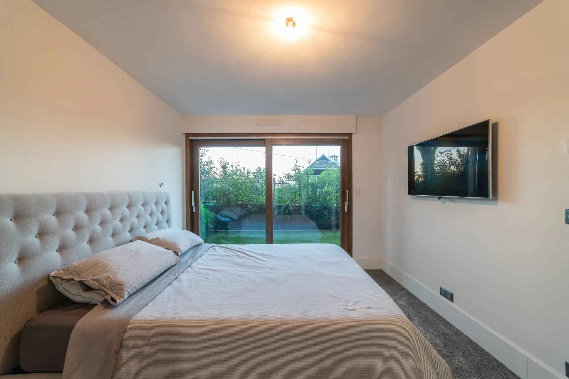 Cc6d876a95d862f528efe18d3e0cc3c4 a64510fff2 1920 original - Attribut alt par défaut.