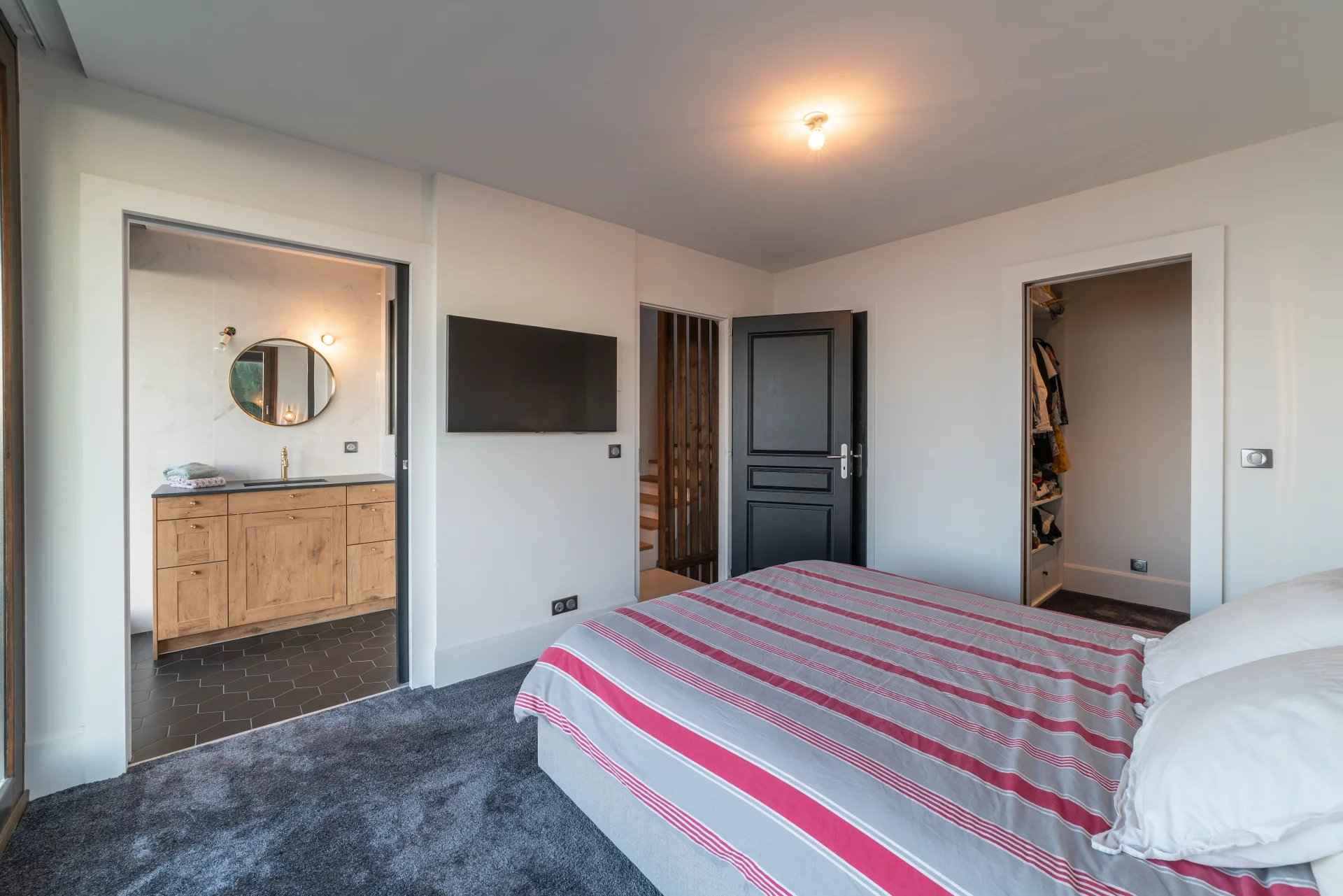 824f7c3f78072c58e0b5d708f8f93adb 16cbabda13 1920 original - Attribut alt par défaut.