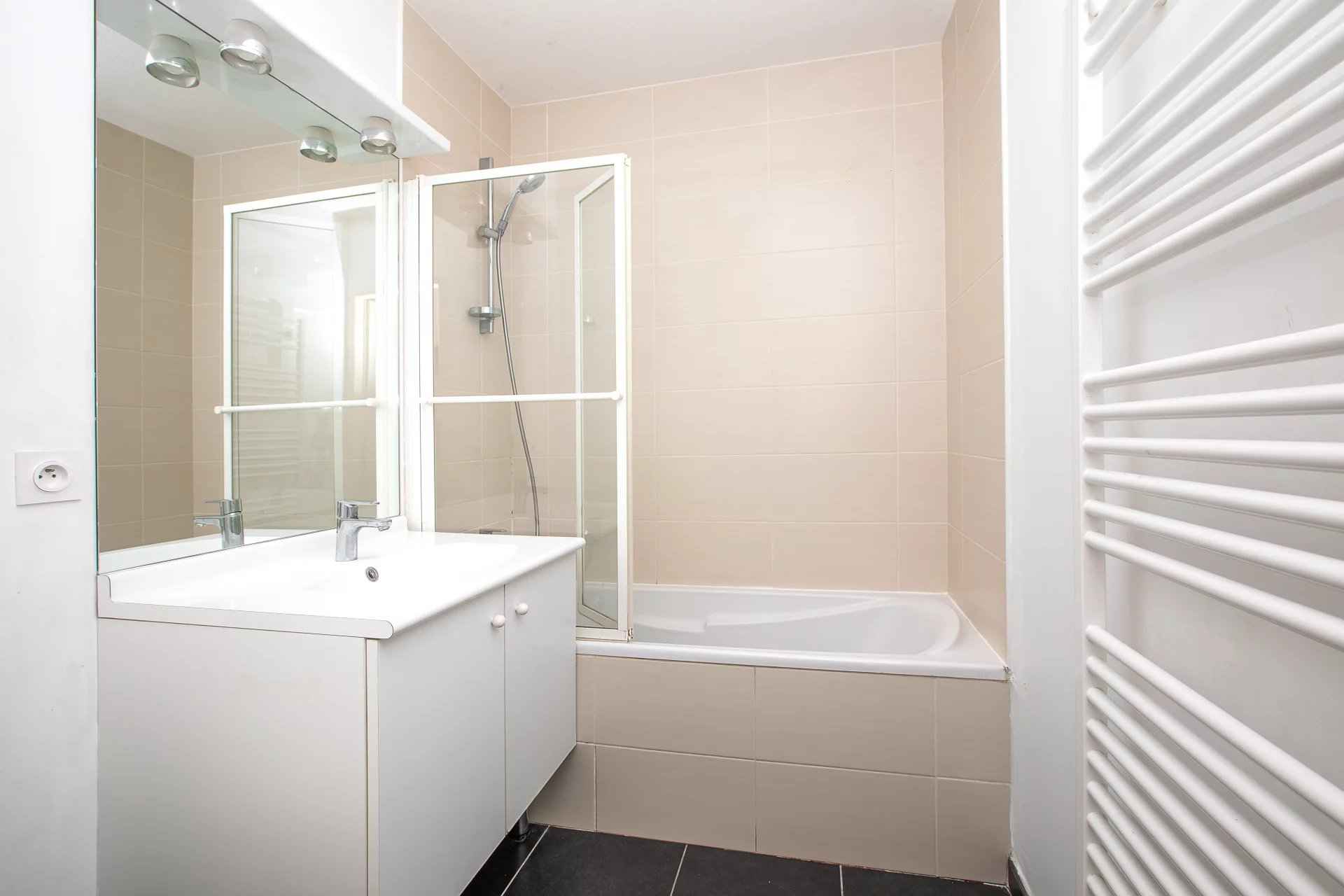 46a2dec562486ec8697f2275996d7859 4622a2219d 1920 original - Attribut alt par défaut.