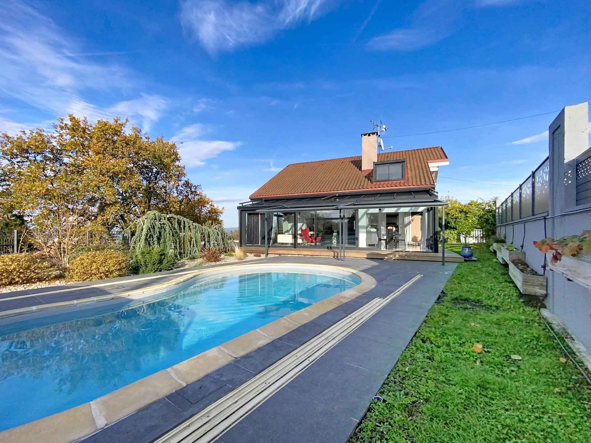 120473c889e7c1abfd9eb4b9de139fc2 bfd37361c2 1920 original - Translation missing: en.helpers.application.image_tag.default_alt