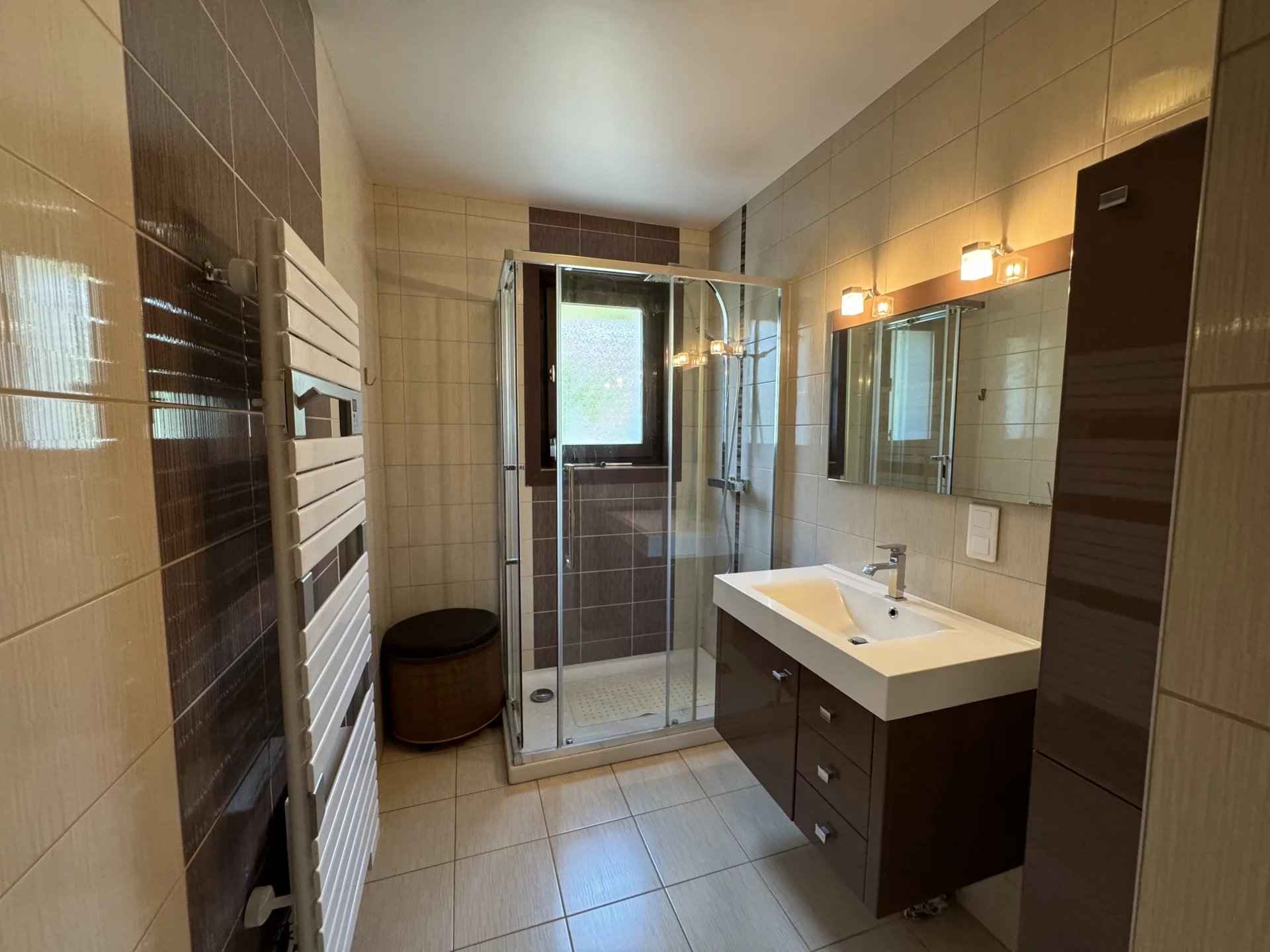 9bf1cf759d5514e437ed92496c2d7ef8 2275cf20dd 1920 original - Translation missing: en.helpers.application.image_tag.default_alt