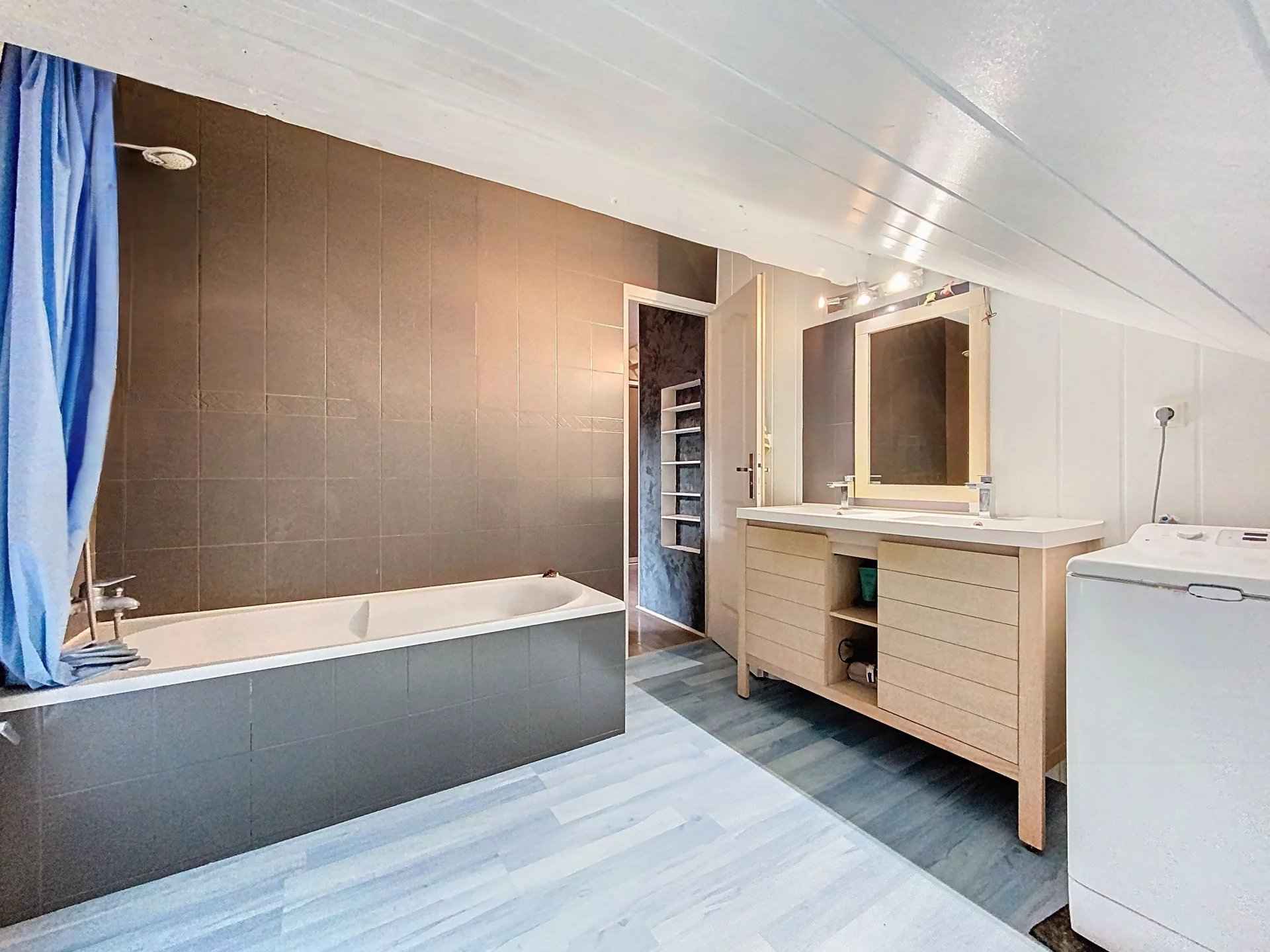 27193739ffc0021b5ec3b7a383ad17db 9bc66e6a93 1920 original - Attribut alt par défaut.