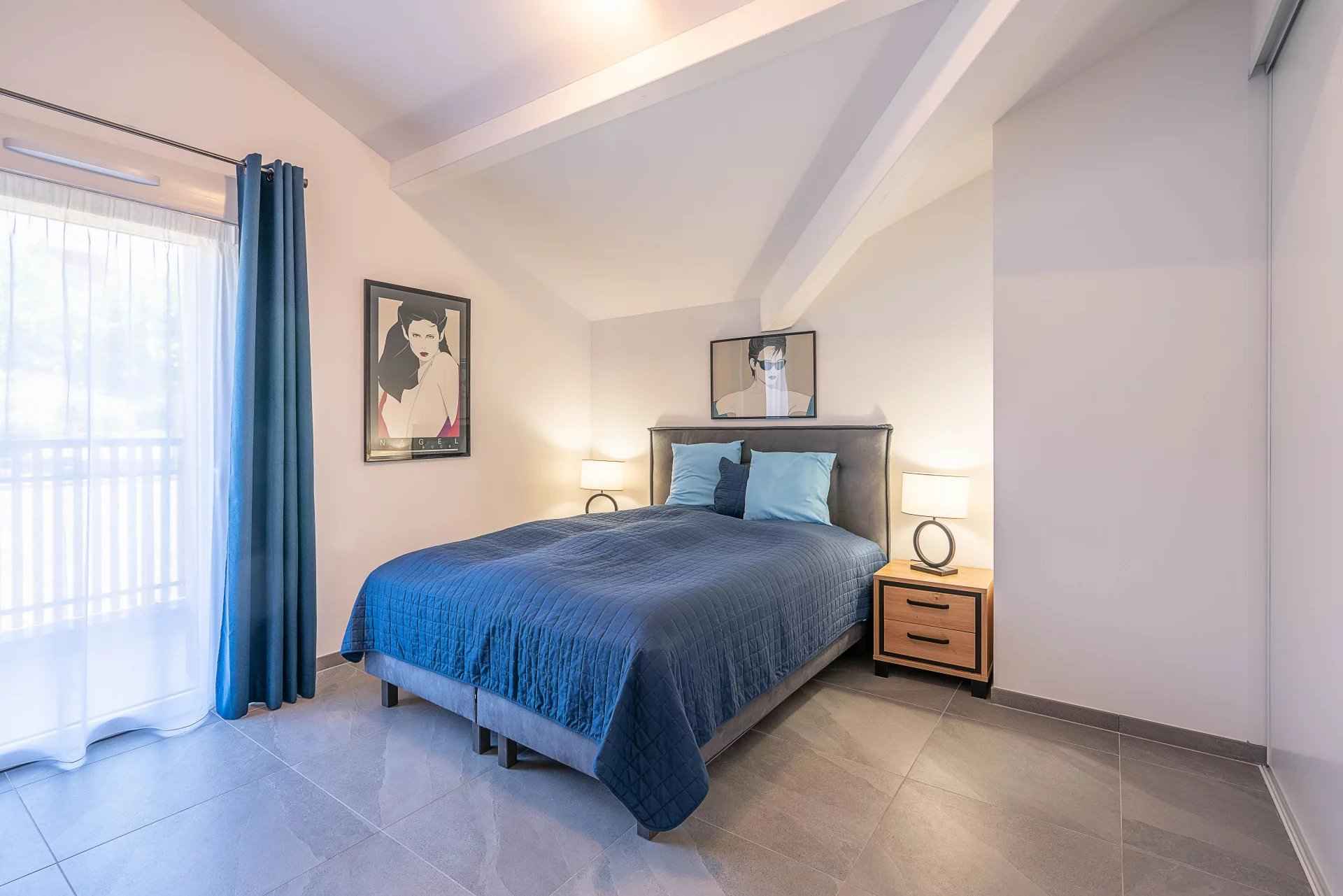 9f4cdc460d6d31f5697e5d2b27eaf3dd e05deaaec2 1920 original - Attribut alt par défaut.