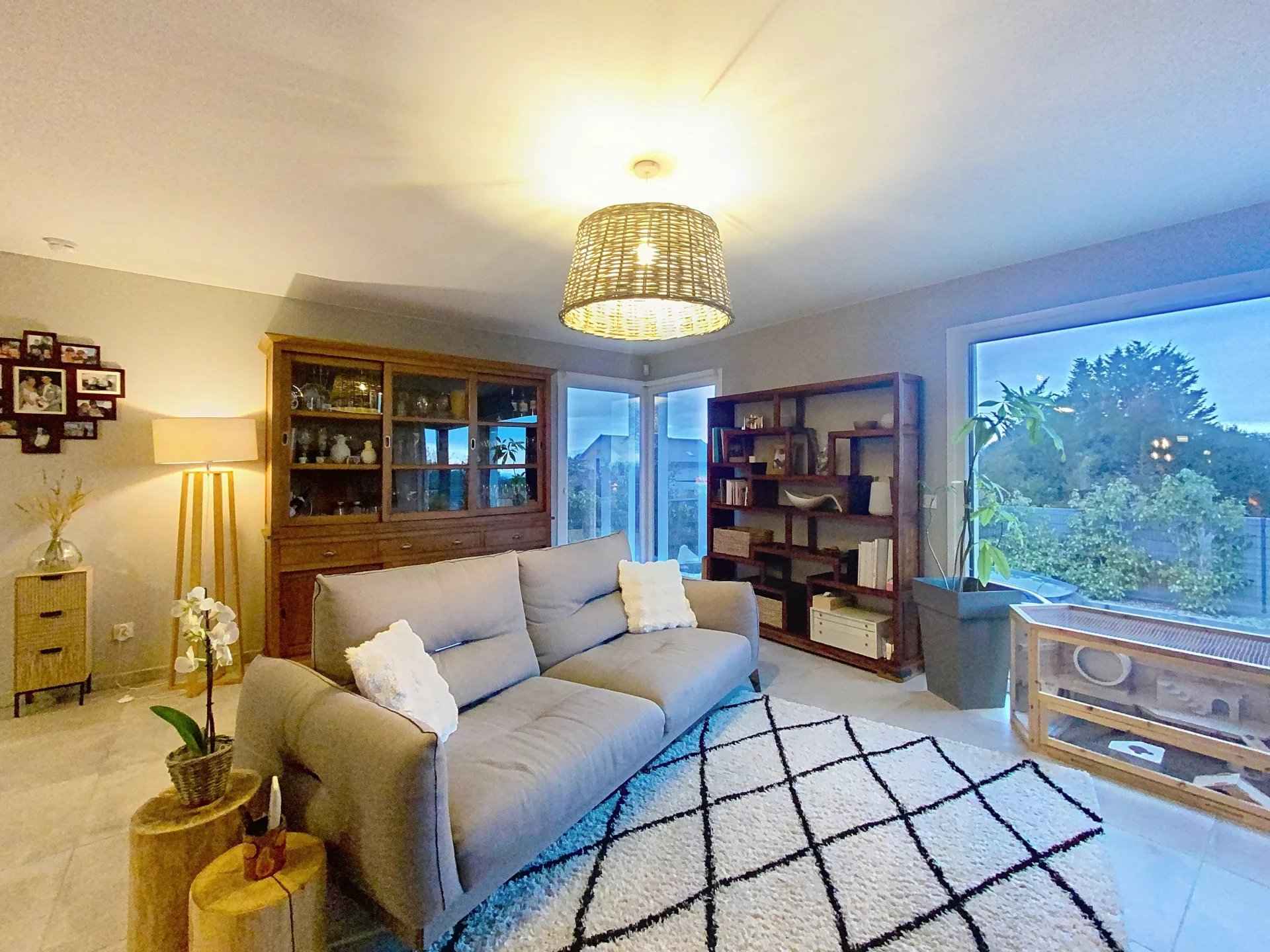 9ebd89edabb29903697d955823bd6f71 a361121060 1920 original - Attribut alt par défaut.