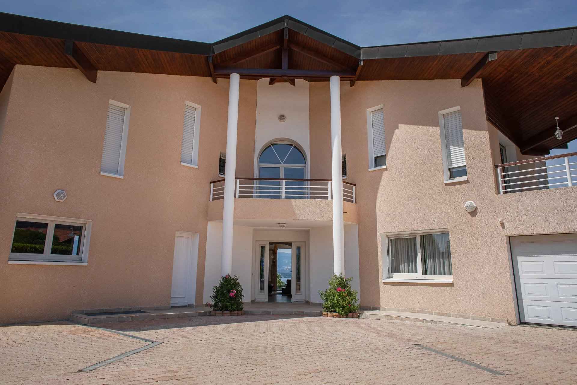 6a08e1caa971ddf3ea055285c4ed7d7a 33f7685bce 1920 original - Translation missing: en.helpers.application.image_tag.default_alt