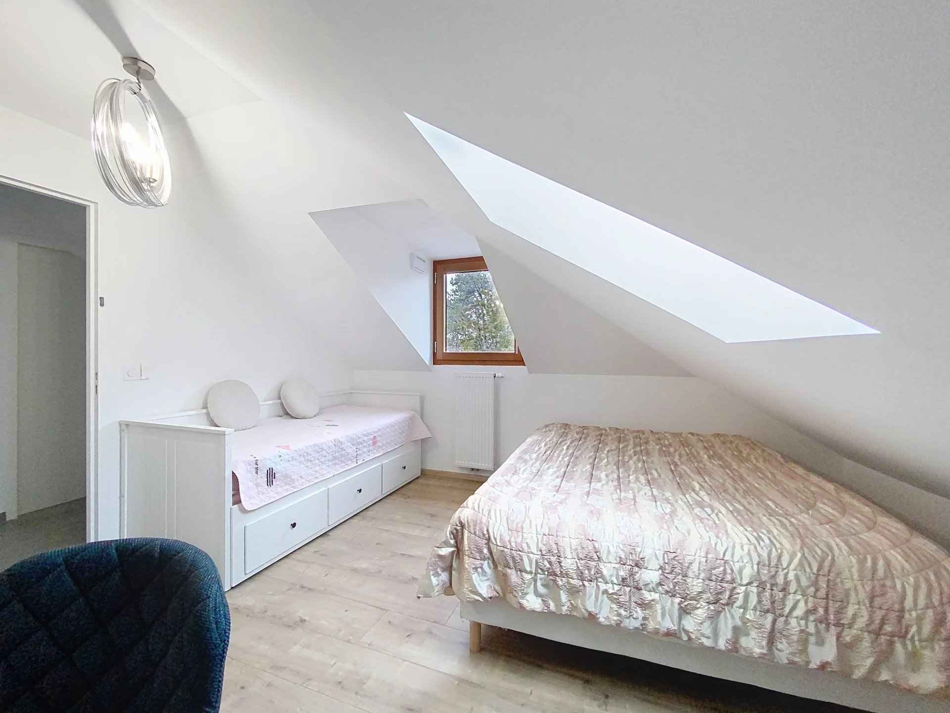 Ba817b40e025c6997aec9b999f8feed8 dcbdf986c1 1920 original - Attribut alt par défaut.