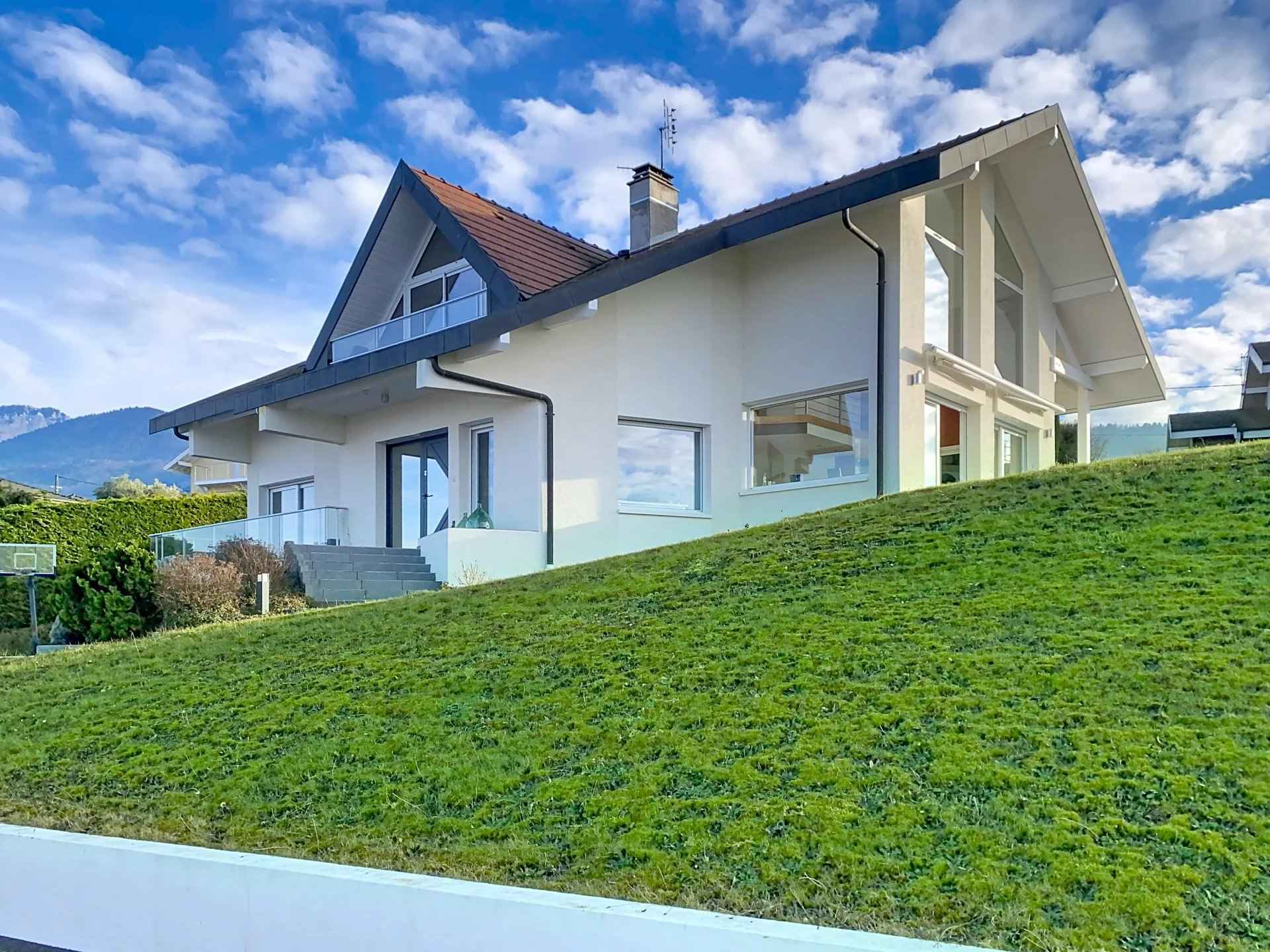 F7990e80d48089abdedfa6aba704bf34 1e4aa43901 1920 original - Attribut alt par défaut.