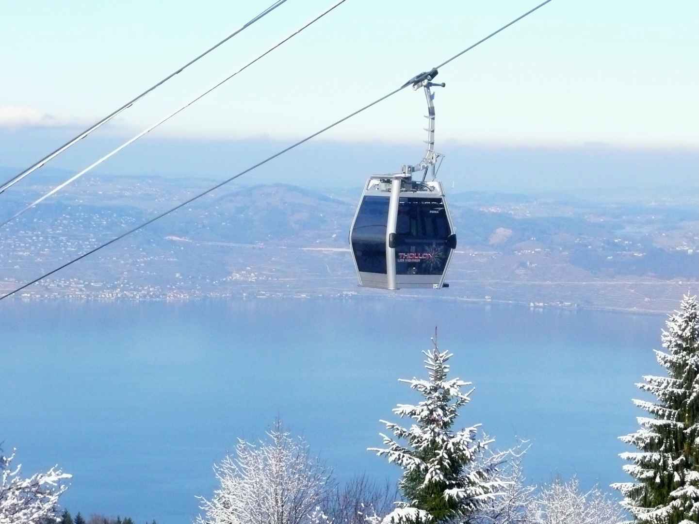 Telecabine thollon les memises ot thollon 0x1080 - Attribut alt par défaut.