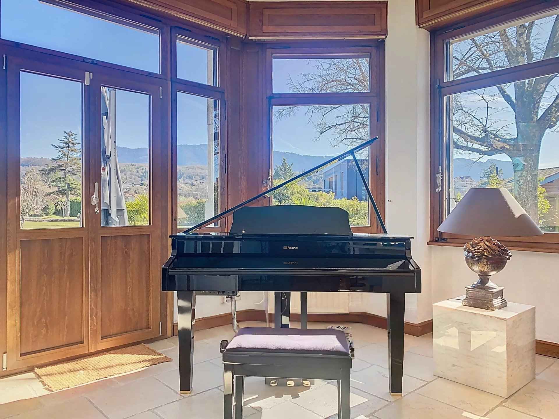 582dd6b24a5874a621975508e1d75354 9349f79209 1920 original - Translation missing: en.helpers.application.image_tag.default_alt