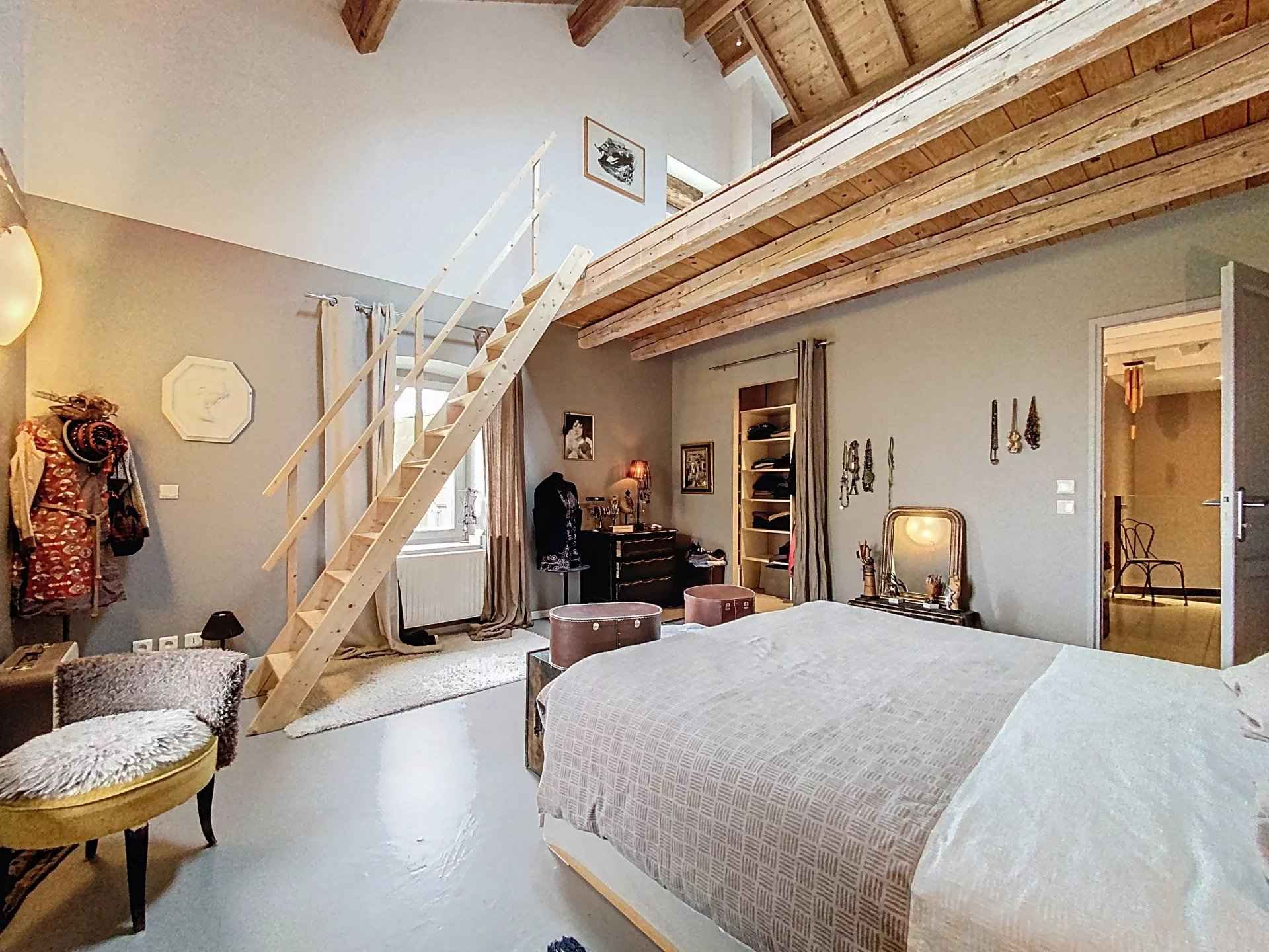 738a36aa5892ce7ee6c3510cea81a24f b05338df9a 1920 original - Attribut alt par défaut.