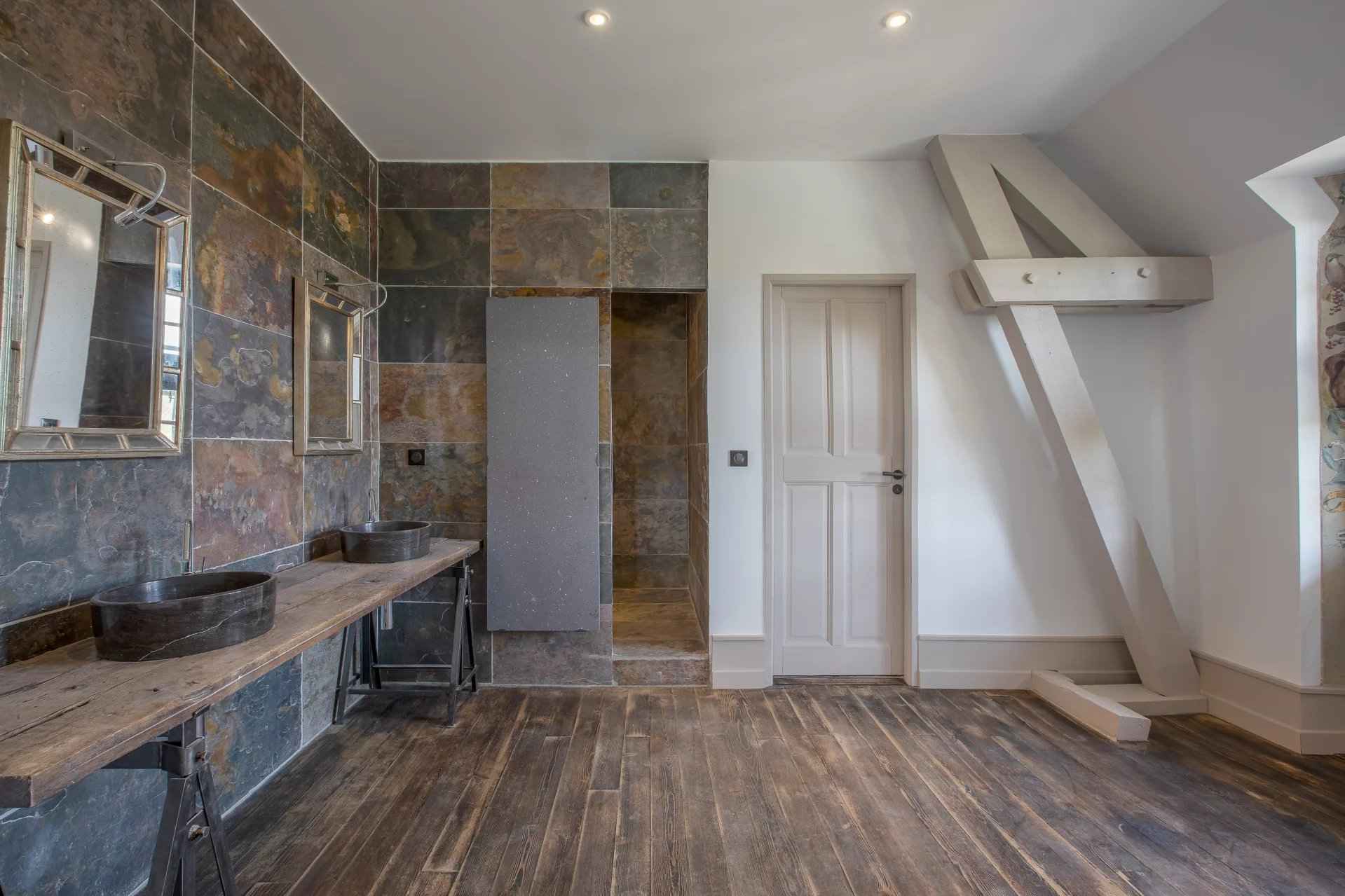 455e860e316b711e87307b272f280865 4de7cbc15a 1920 original - Attribut alt par défaut.