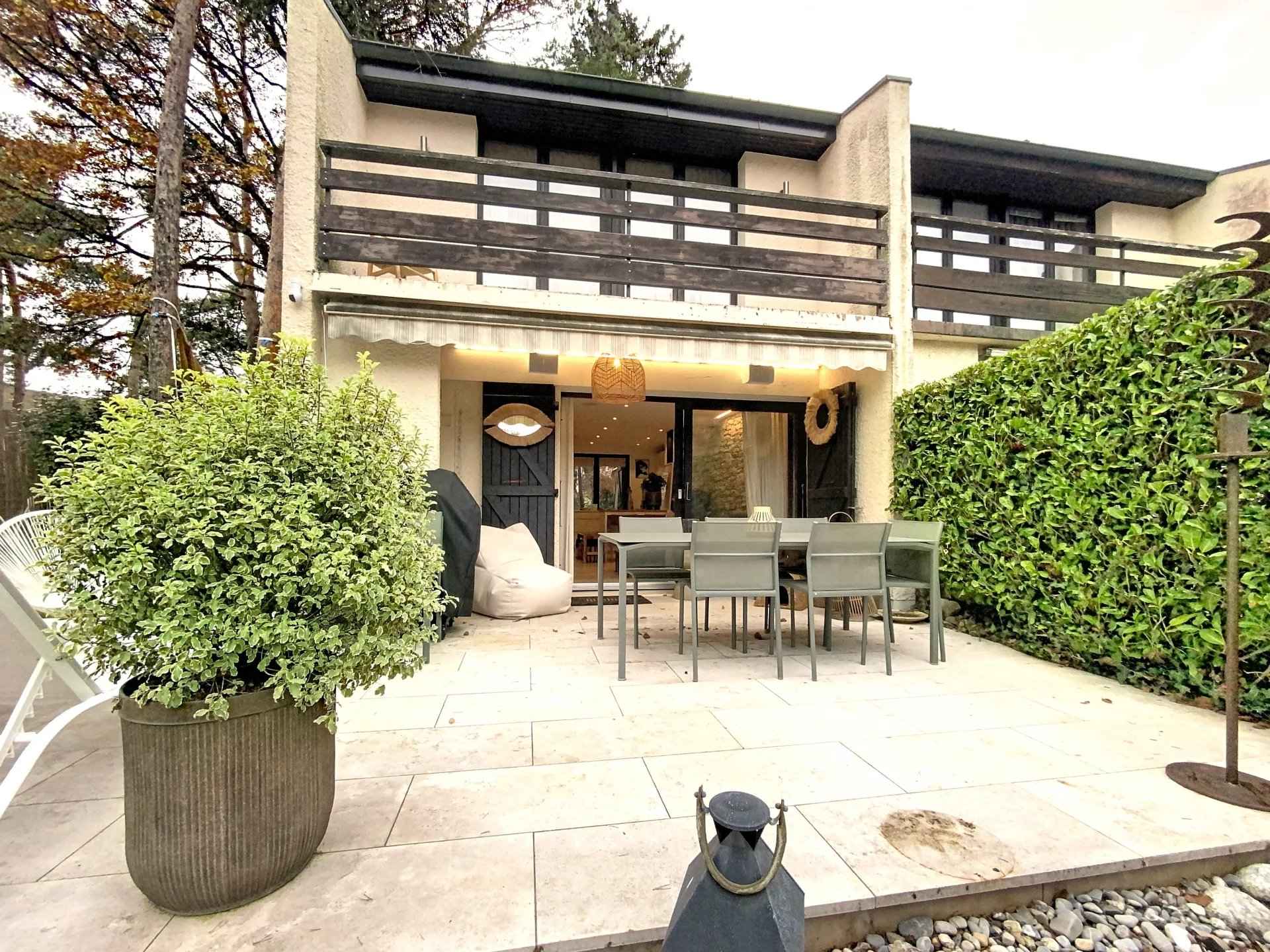 069ae0936988c566480d2347e679fcbc 61a16c1f7f 1920 original - Attribut alt par défaut.