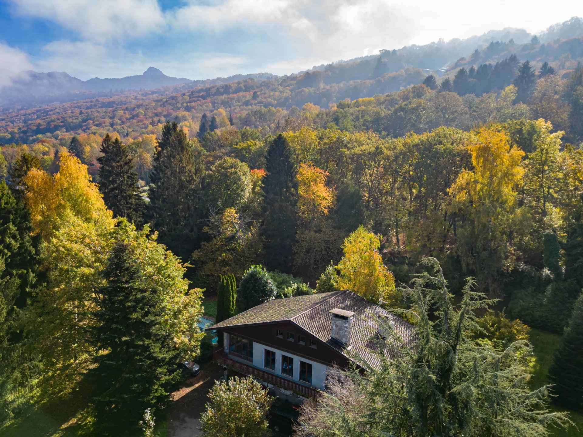 A106155bf8df7a06d5c01bf7596d74b9 d4914e760c 1920 original - Attribut alt par défaut.