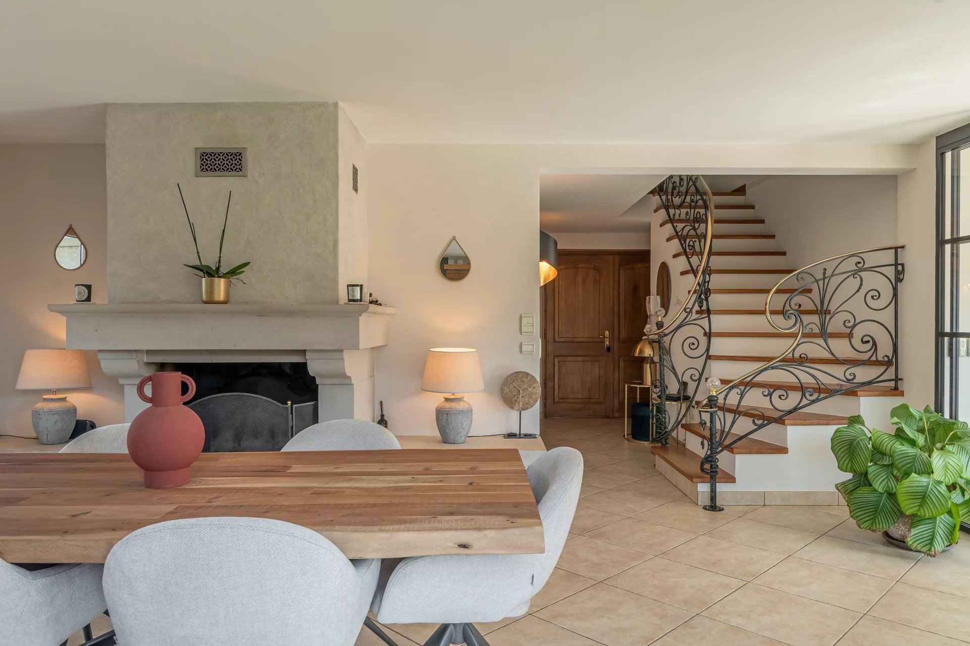 12a65ce1d5186ba60ec2a2f70f9323f0 3564a0d44f 1920 original - Attribut alt par défaut.