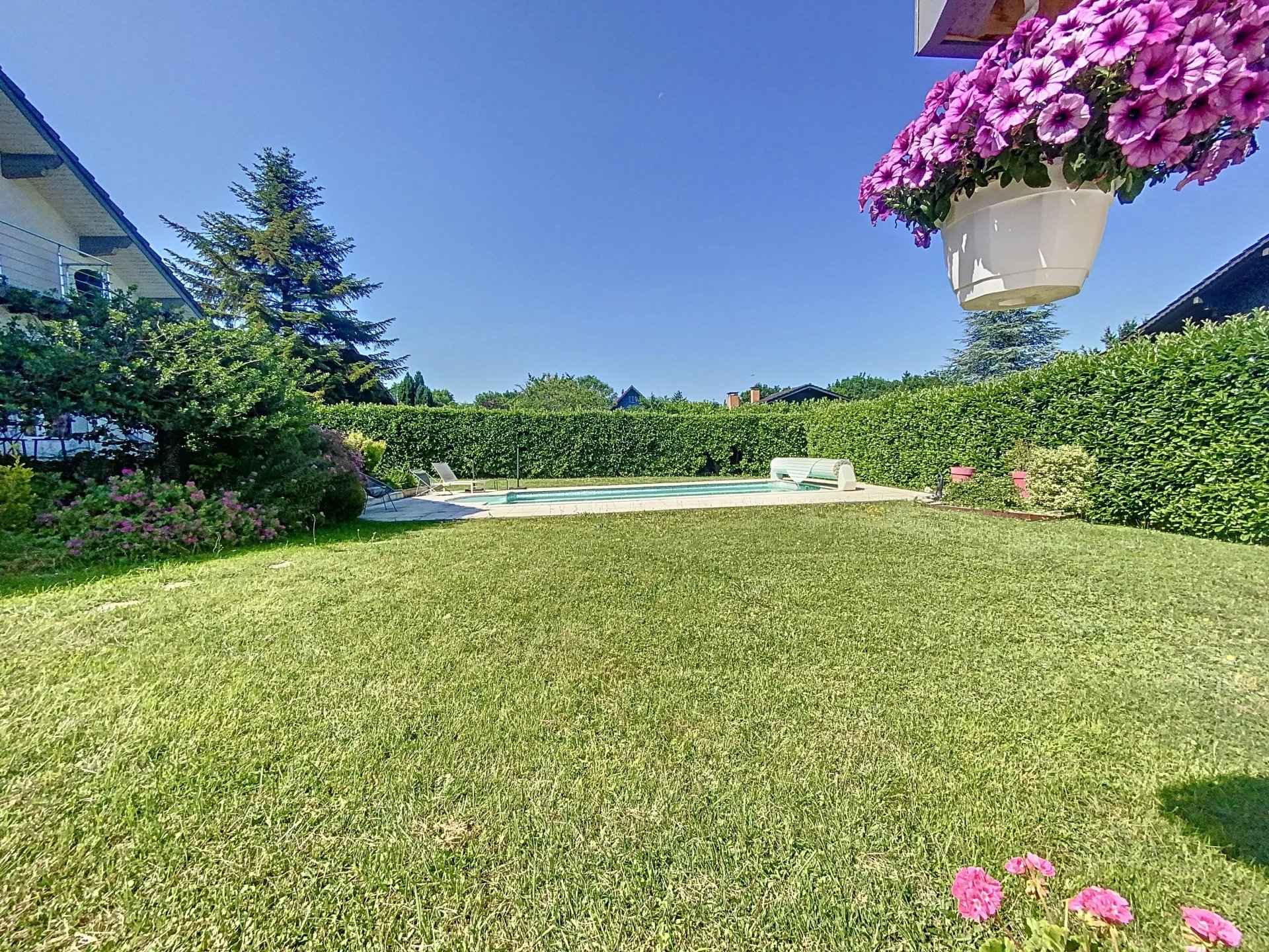 Ecd0248670f228d134aa4337880f5ab1 e82b04581e 1920 original - Attribut alt par défaut.