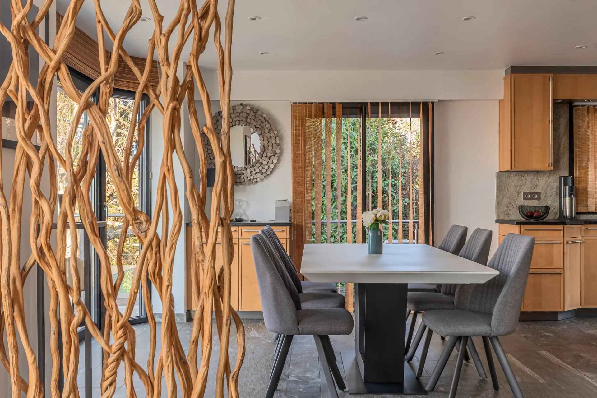 Bfeede4bea6bb8860a8be97cd142be5b 0c20a14c16 1920 original - Attribut alt par défaut.