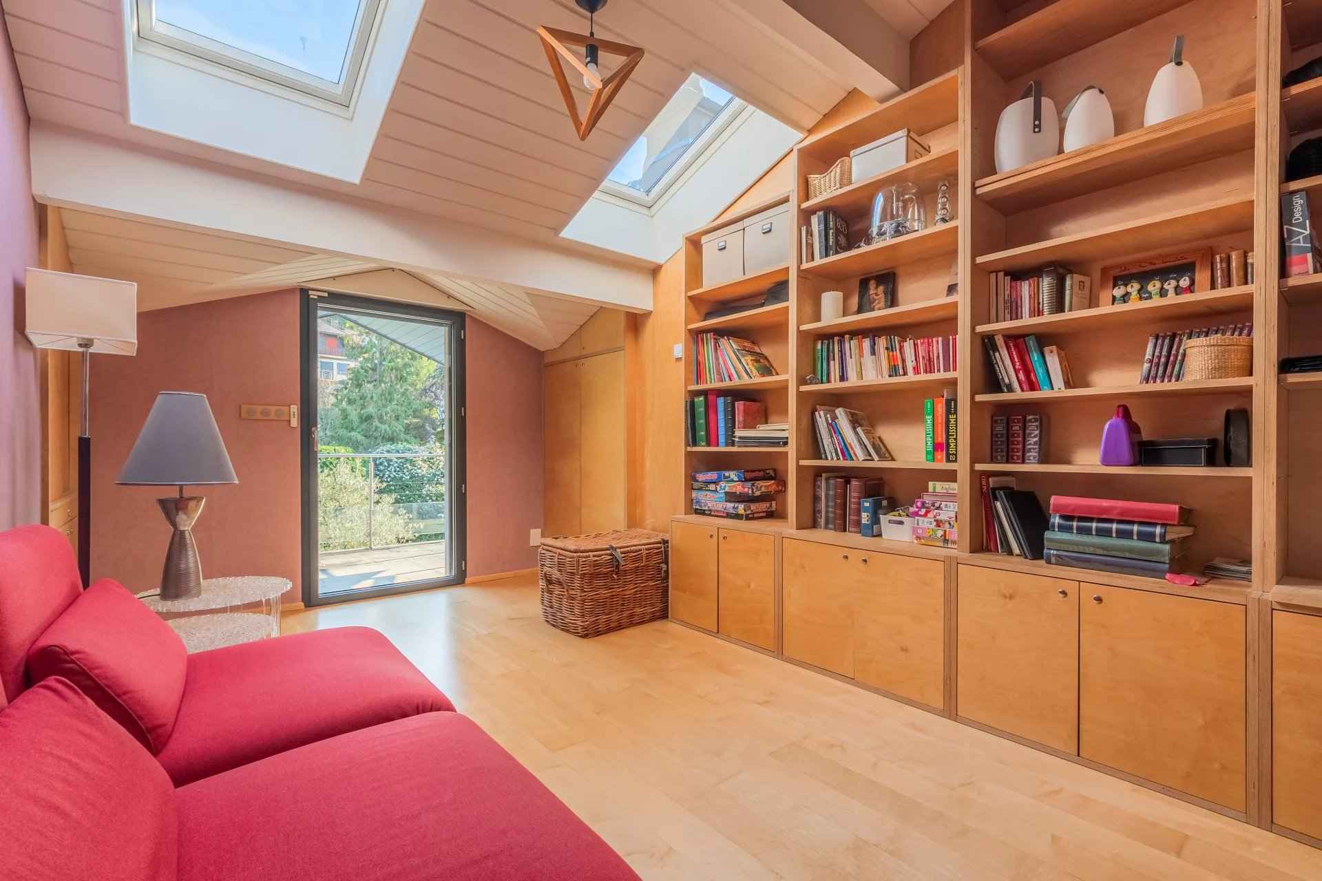 7a6a5f9bd61df35e441f778f1247facb e3c791e3d8 1920 original - Attribut alt par défaut.