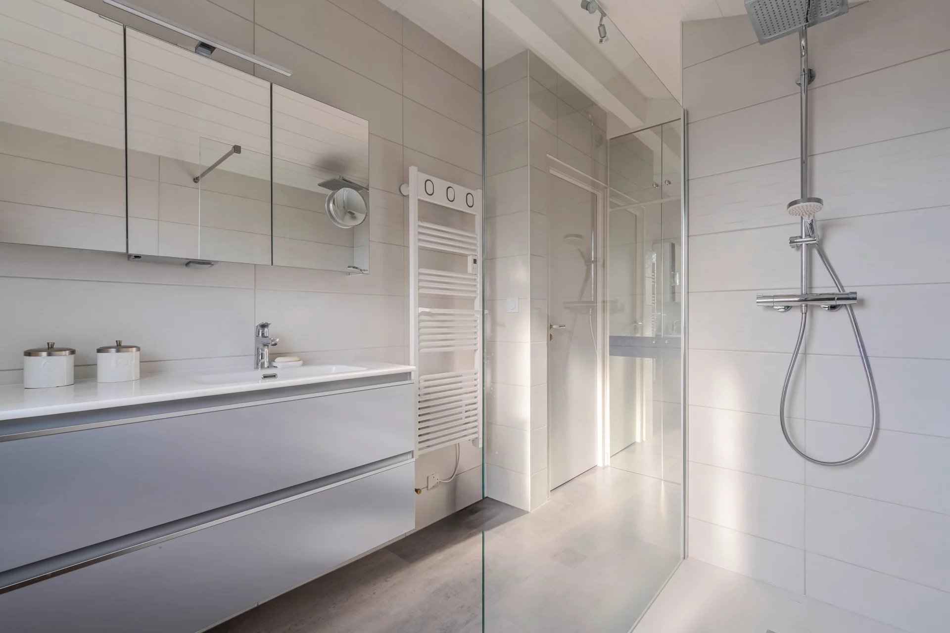 B4da674d84a1fd0f736695e61d118542 212bebe2d1 1920 original - Attribut alt par défaut.