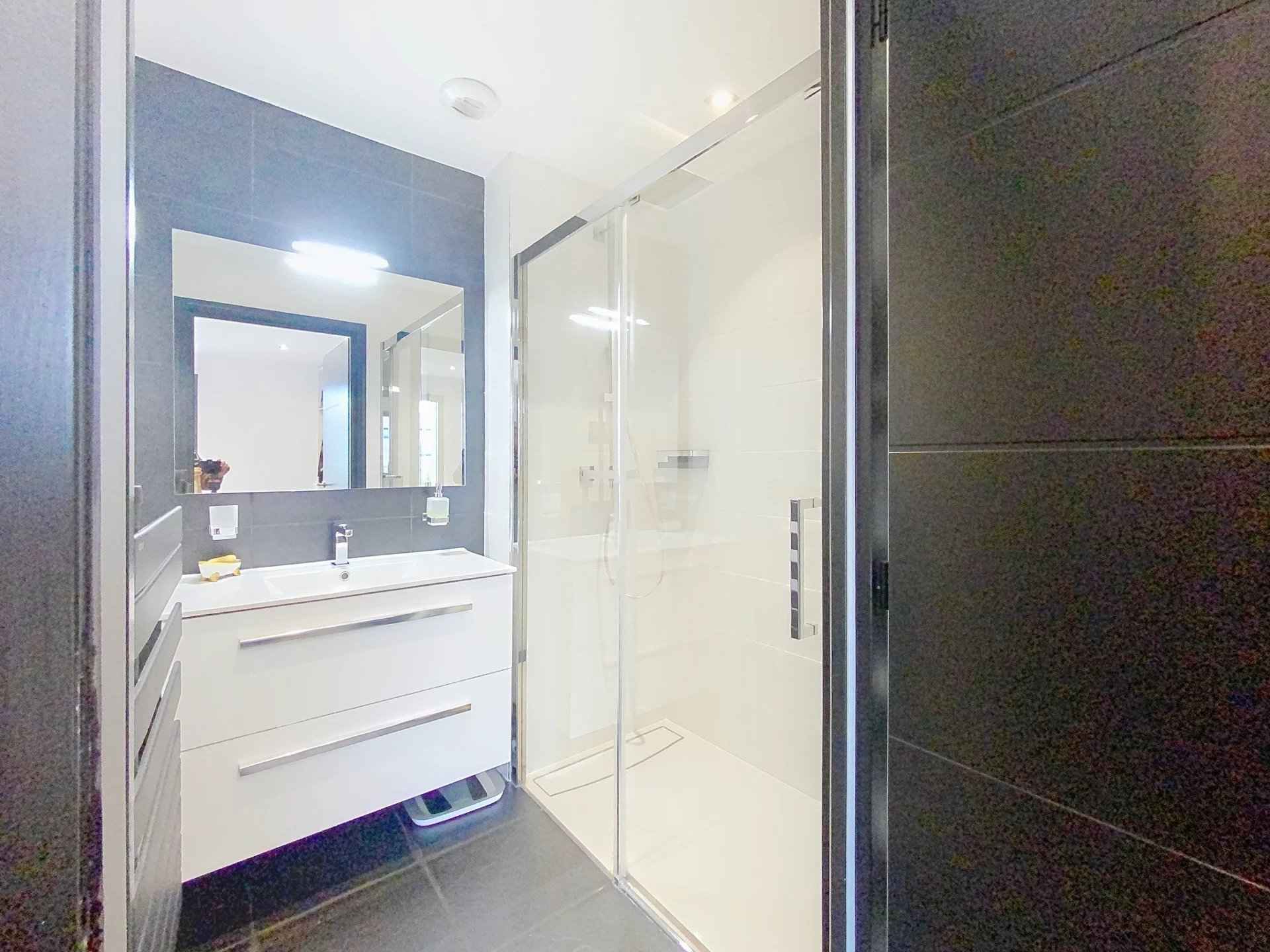 Dd537d8f37afab4511a8298b065d8950 a93afa53eb 1920 original - Attribut alt par défaut.