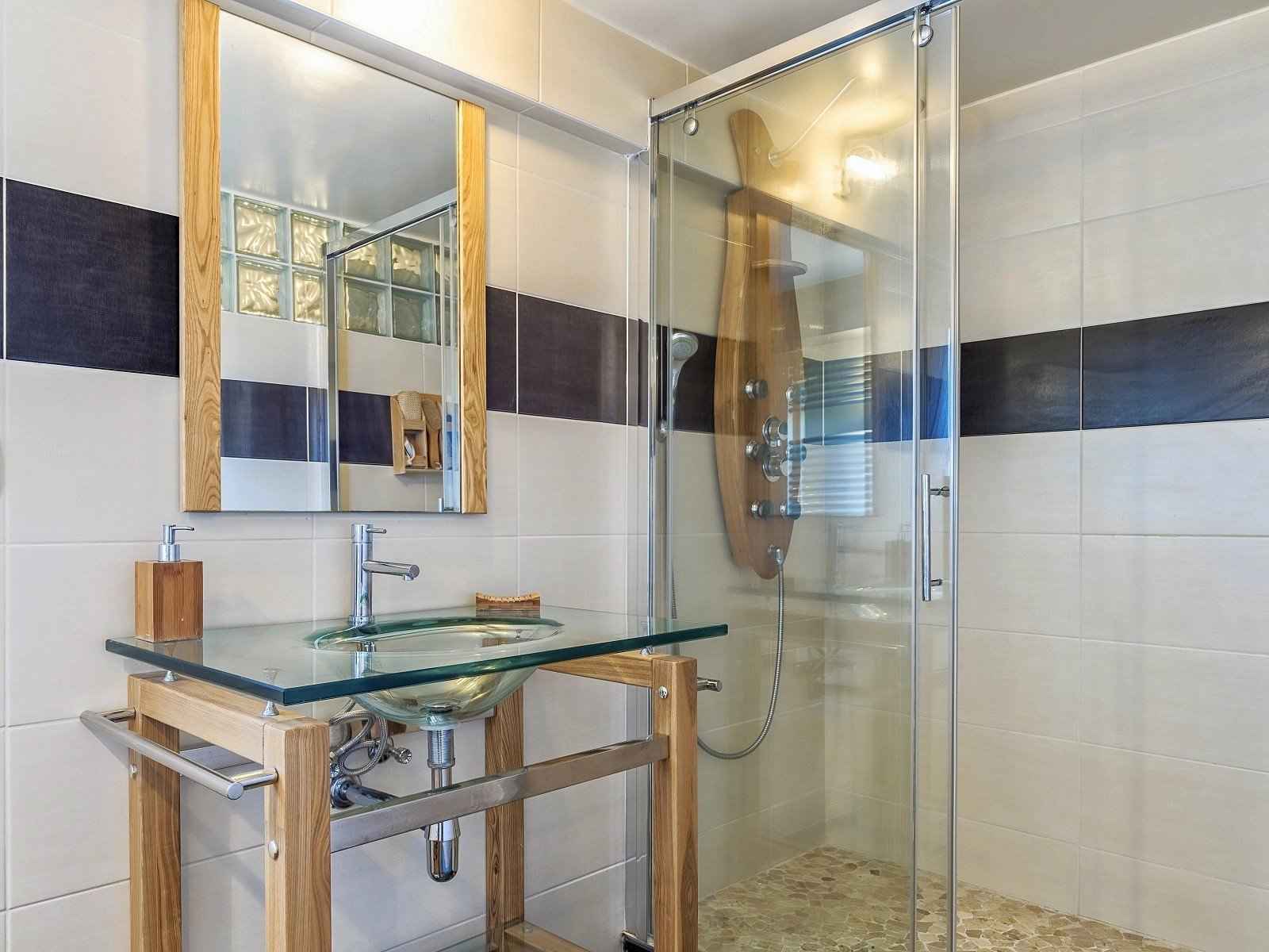 Maison / Villa - Barnes Évian, agence immobilière de prestige