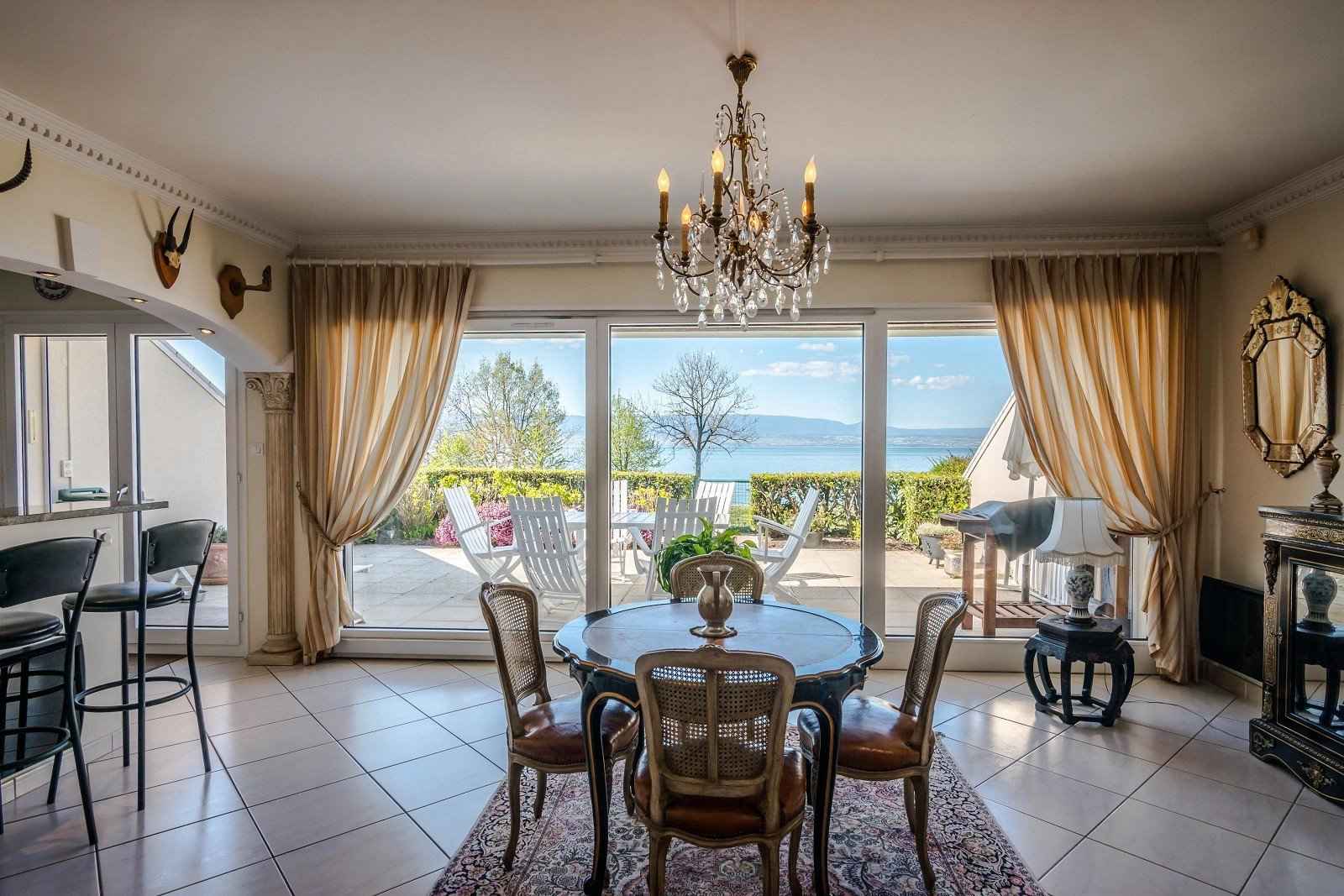 Flat - Barnes Évian, agence immobilière de prestige