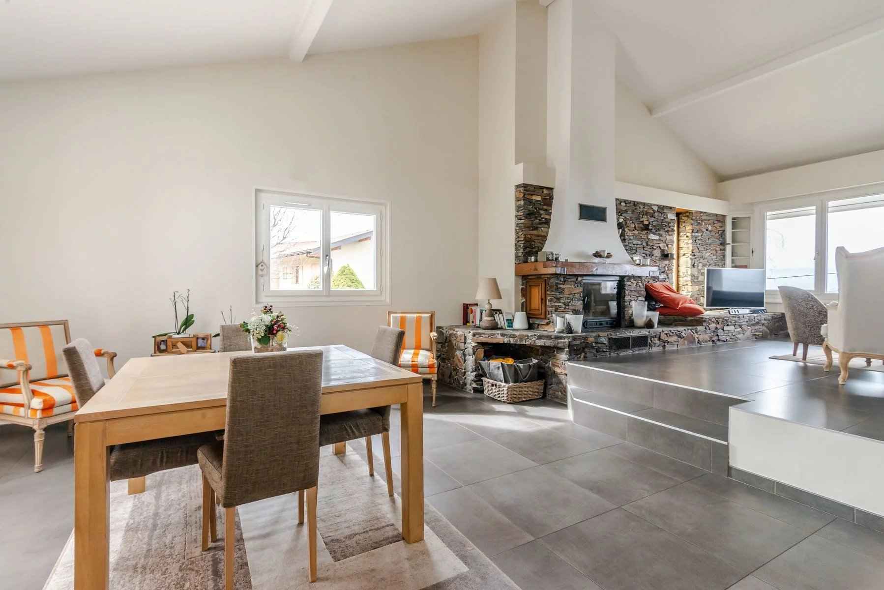 Maison / Villa - Barnes Léman, agence immobilière de prestige