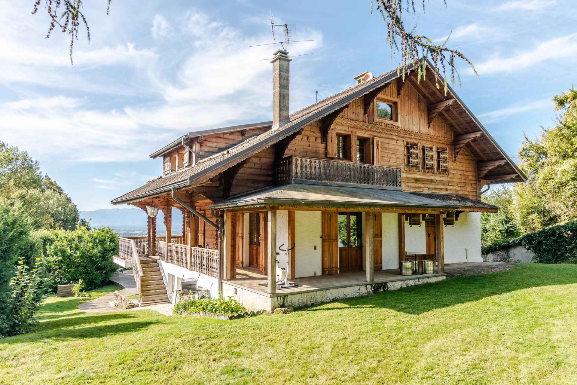 Maison / Villa - Barnes Évian, agence immobilière de prestige, chalet
