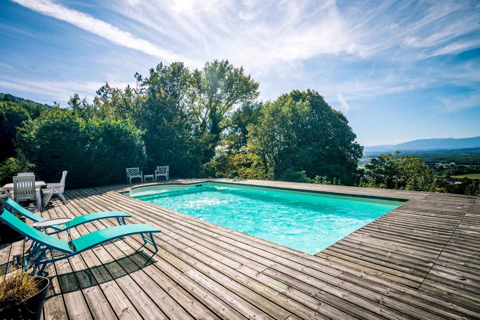 Maison / Villa - Barnes Évian, agence immobilière de prestige, piscine