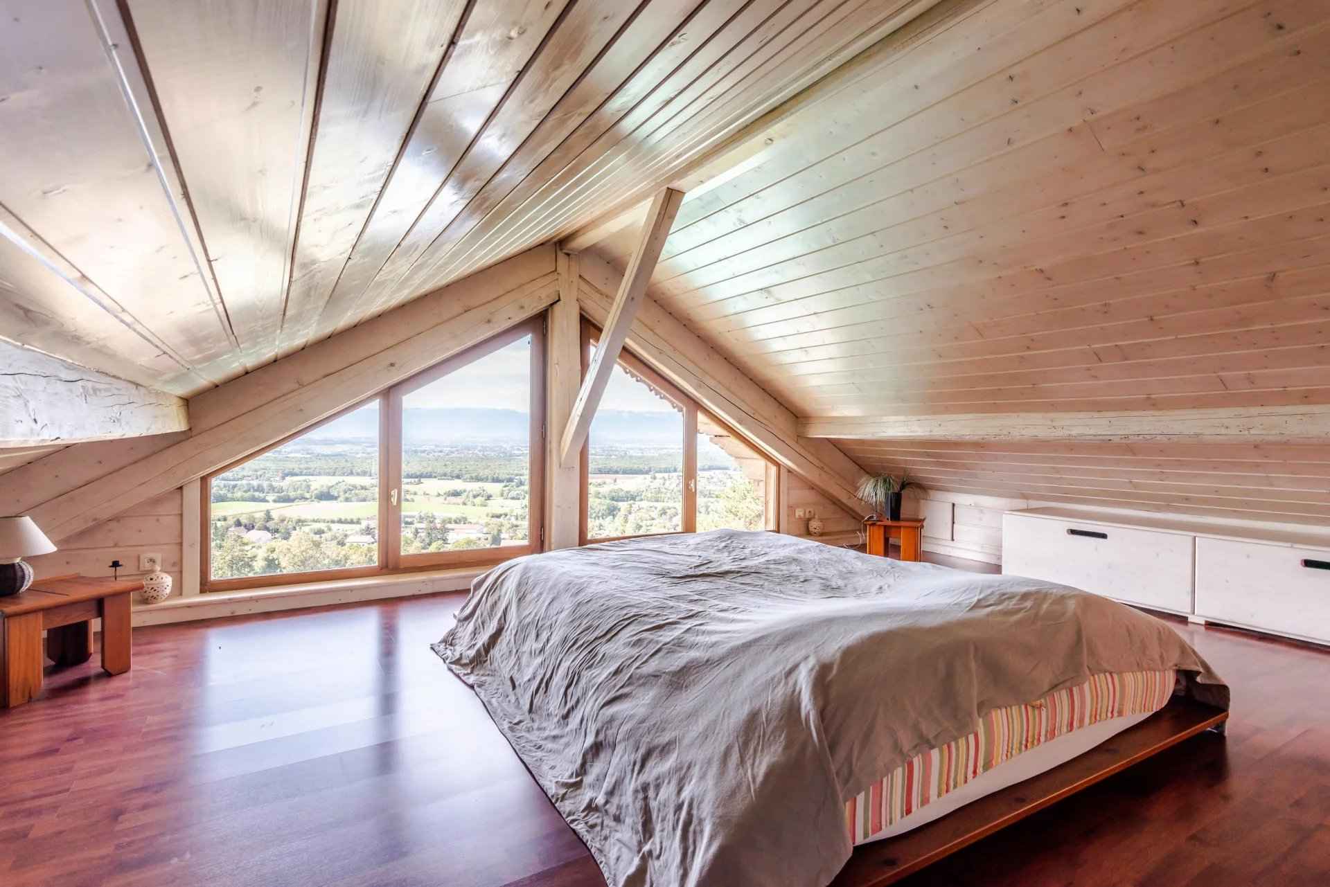 Maison / Villa - Barnes Évian, agence immobilière de prestige, chambre