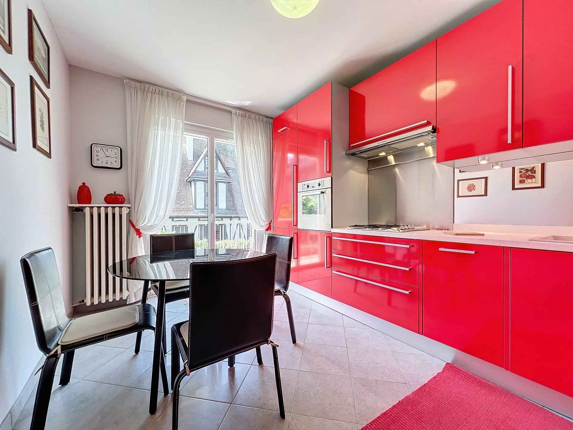 A vendre - un appartement de type 2 situé à Évian-les-Bains de 85 m² 